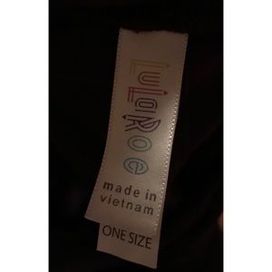 LuLaRoe Pants - LuLaRoe Burgundy One Size Leggings (Sizes 2-10) LuLaRoe Pants - LuLaRoe Burgundy One Size Leggings (Sizes 2-10)